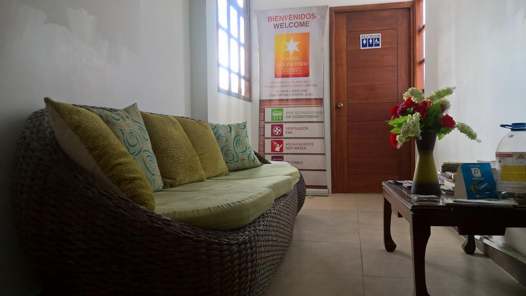 Hostal Costa Del Pacifico Puerto Ayora  Eksteriør bilde