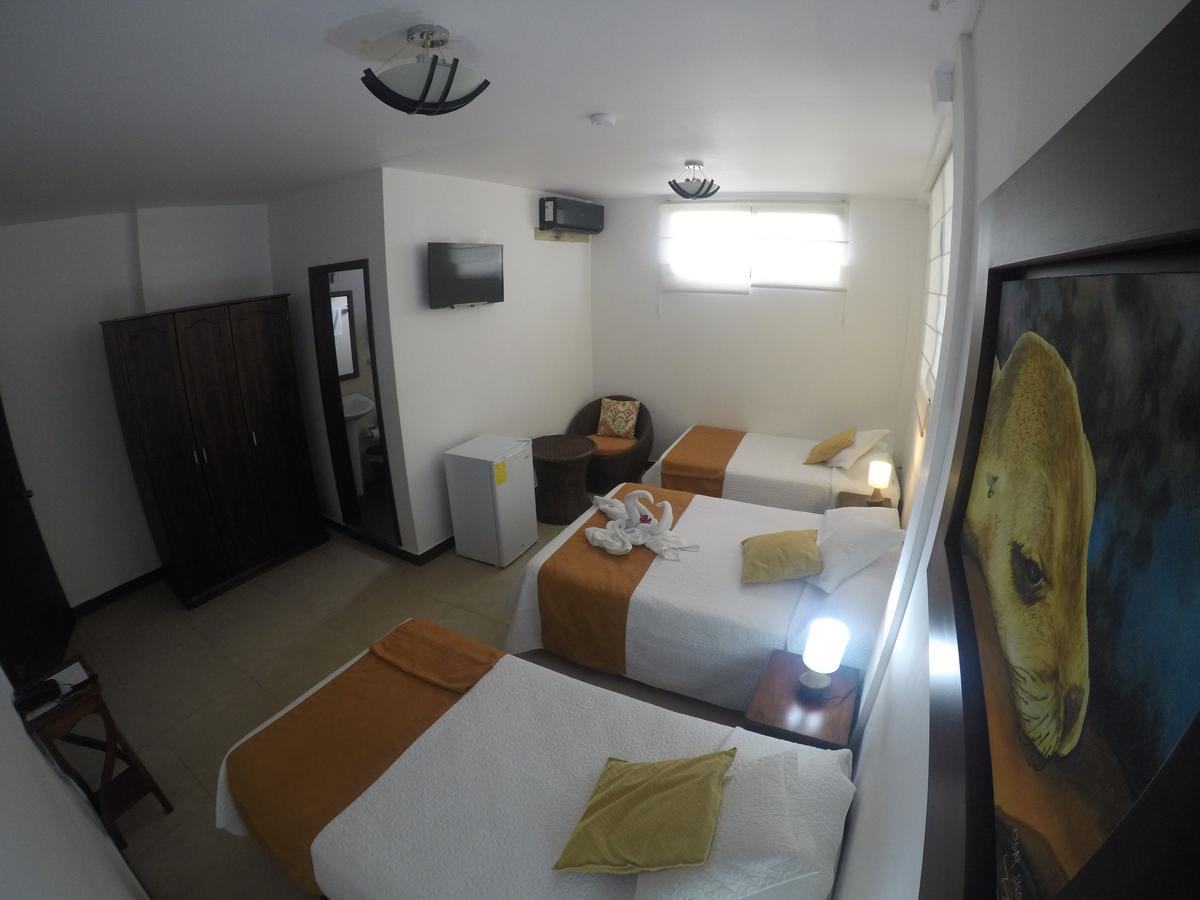 Hostal Costa Del Pacifico Puerto Ayora  Eksteriør bilde
