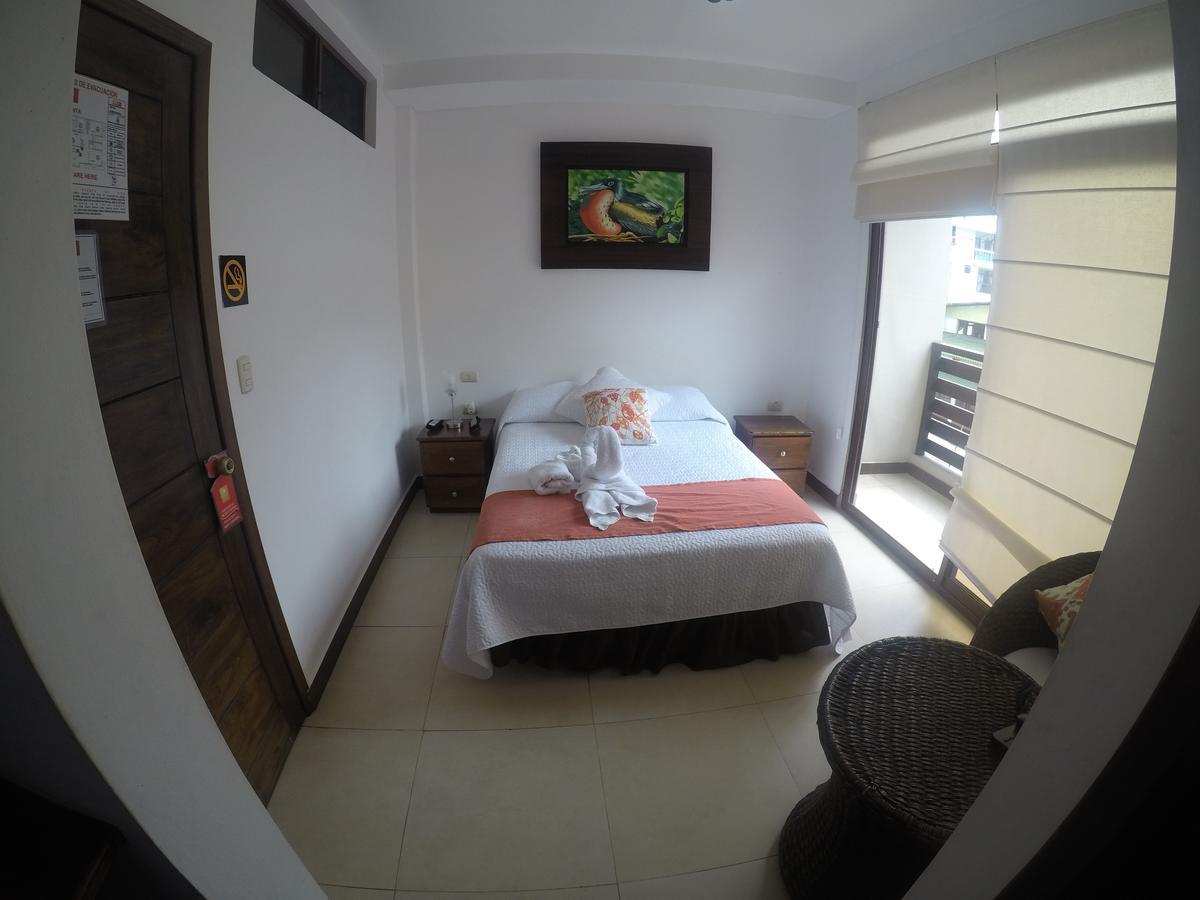 Hostal Costa Del Pacifico Puerto Ayora  Eksteriør bilde