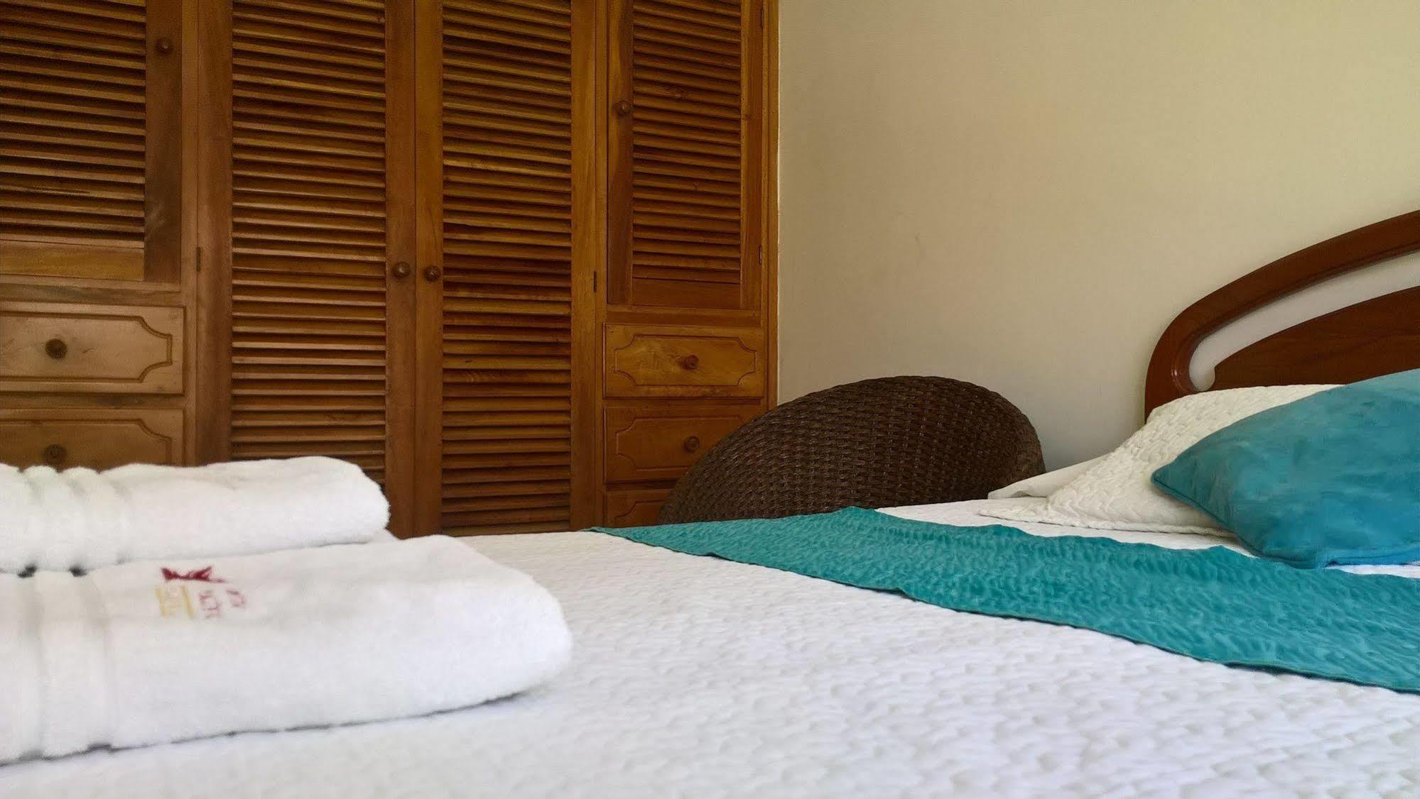 Hostal Costa Del Pacifico Puerto Ayora  Eksteriør bilde
