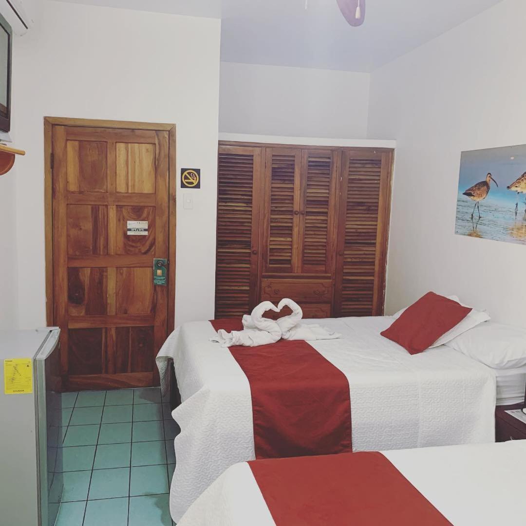 Hostal Costa Del Pacifico Puerto Ayora  Eksteriør bilde